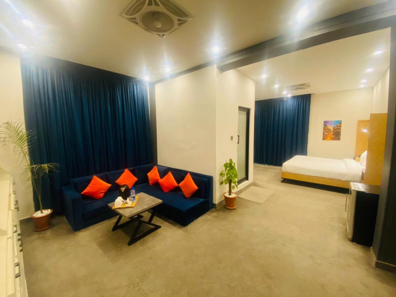 La Maison Islamabad Exterior foto